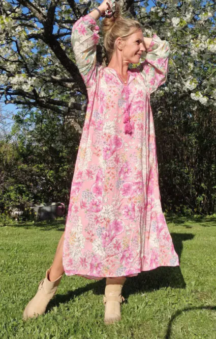 Hovedbilde CARA DRESS/ PINK