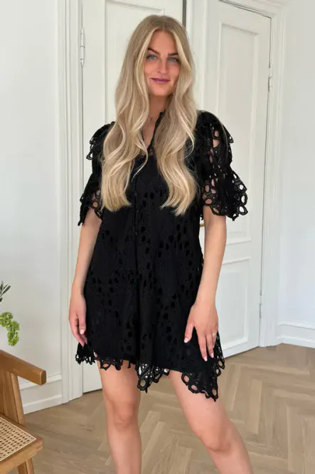 Hovedbilde ESTHER DRESS BLACK