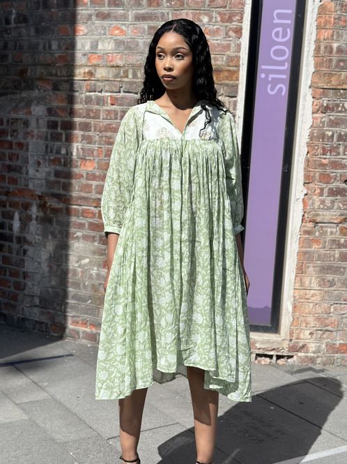Hovedbilde MAYA DRESS/ GREEN